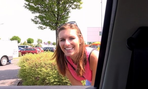 Нашли девушку которая ебется на парковке у гипермаркета. | Видео из нашей коллекции