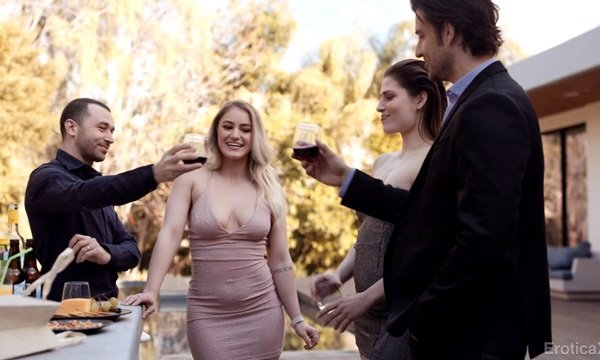 Выпили за предстоящий опыт и взяли за руку жену друга. | Видео из нашей коллекции